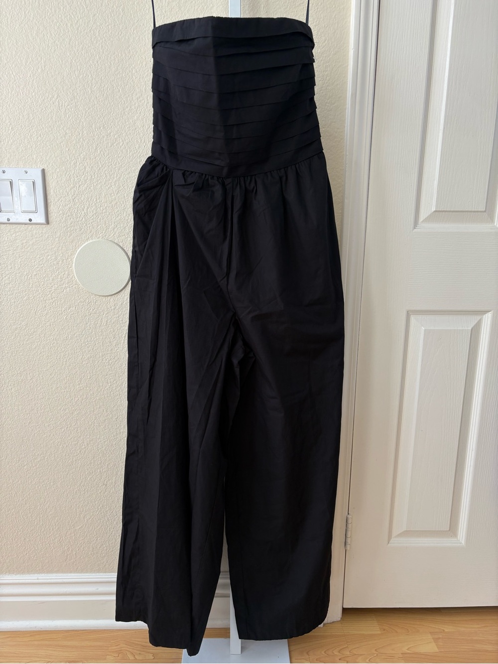 NWT - Band of the Free Strapless Pleated Bodice Wide-Leg Black Jumpsuit - Size M - Picture 2 of 5